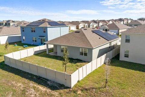 House in Haines City, Florida 4 bedrooms, 173.45 sq.m. № 1825100 - photo 30