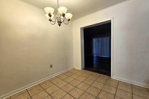 Casa en alquiler en Leesburg, Florida, 4 dormitorios, 183.76 m2 № 1900808 - foto 5