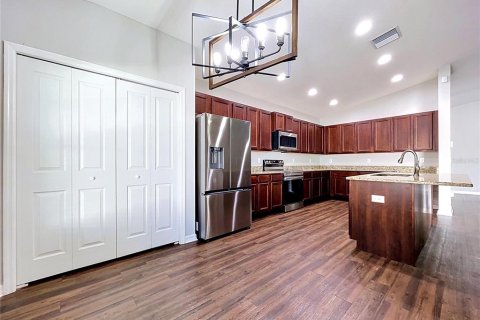 Casa en venta en Spring Hill, Florida, 4 dormitorios, 194.26 m2 № 2158019 - foto 17