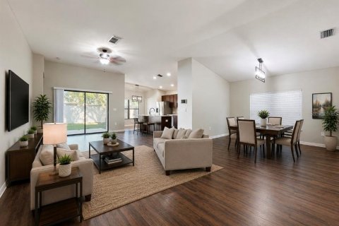 Casa en venta en Spring Hill, Florida, 4 dormitorios, 194.26 m2 № 2158019 - foto 14