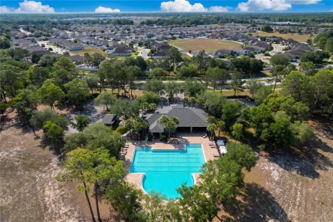 Casa en venta en Spring Hill, Florida, 4 dormitorios, 194.26 m2 № 2158019 - foto 4