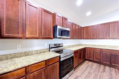 Casa en venta en Spring Hill, Florida, 4 dormitorios, 194.26 m2 № 2158019 - foto 21