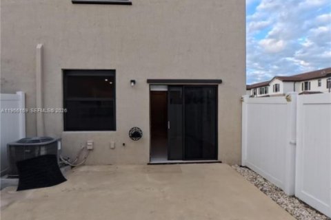 Купить таунхаус в Хайалиа, Флорида 3 спальни, 131.18м2, № 2009900 - фото 25