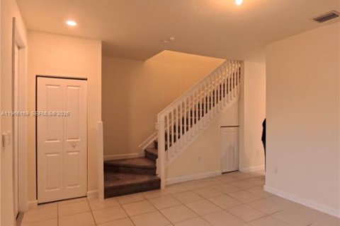 Купить таунхаус в Хайалиа, Флорида 3 спальни, 131.18м2, № 2009900 - фото 6