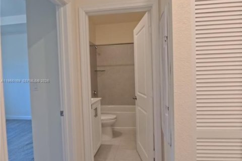 Купить таунхаус в Хайалиа, Флорида 3 спальни, 131.18м2, № 2009900 - фото 9