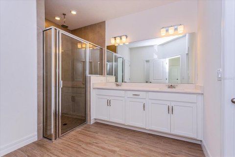 Casa en venta en Lady Lake, Florida, 4 dormitorios, 196.02 m2 № 1837705 - foto 9