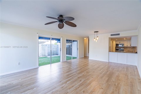 Adosado en venta en Plantation, Florida, 3 dormitorios, 151.62 m2 № 2004568 - foto 5