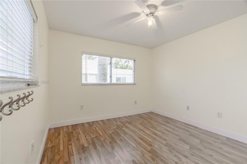 Adosado en venta en Plantation, Florida, 3 dormitorios, 151.62 m2 № 2004568 - foto 15