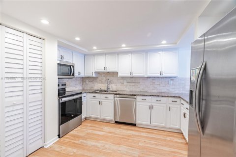 Adosado en venta en Plantation, Florida, 3 dormitorios, 151.62 m2 № 2004568 - foto 7