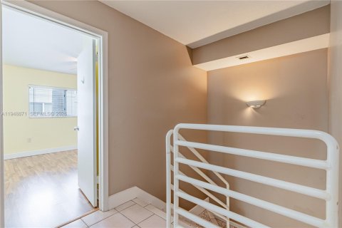 Adosado en venta en Plantation, Florida, 3 dormitorios, 151.62 m2 № 2004568 - foto 10