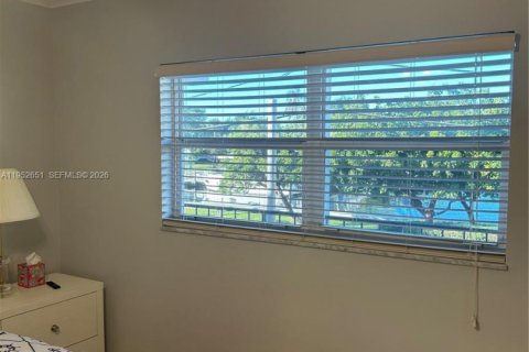 Copropriété à vendre à Lauderdale-by-the-Sea, Floride: 2 chambres, 92.9 m2 № 2010388 - photo 14