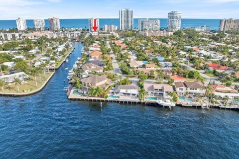 Copropriété à vendre à Lauderdale-by-the-Sea, Floride: 2 chambres, 92.9 m2 № 2010388 - photo 2