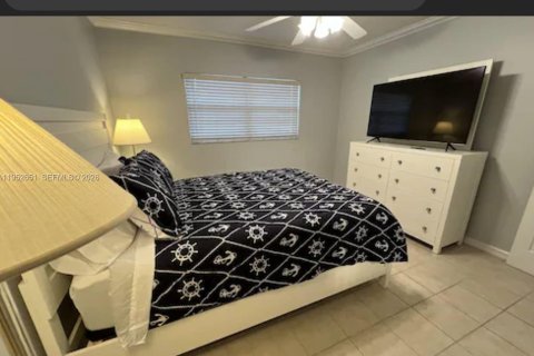 Copropriété à vendre à Lauderdale-by-the-Sea, Floride: 2 chambres, 92.9 m2 № 2010388 - photo 15