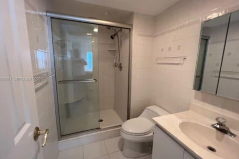 Copropriété à vendre à Lauderdale-by-the-Sea, Floride: 2 chambres, 92.9 m2 № 2010388 - photo 16