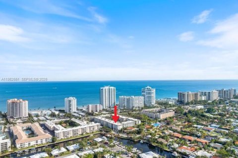 Condo à Lauderdale-by-the-Sea, Floride, 2 chambres  № 2010388