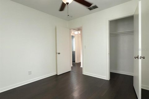Casa en alquiler en Saint Petersburg, Florida, 3 dormitorios, 101.45 m2 № 1885159 - foto 9