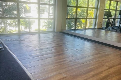 Apartamento en alquiler en Fort Lauderdale, Florida, 1 dormitorio, 118.45 m2 № 2012518 - foto 18