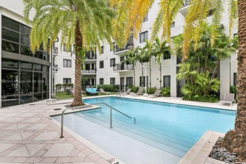 Apartamento en alquiler en Fort Lauderdale, Florida, 1 dormitorio, 118.45 m2 № 2012518 - foto 16