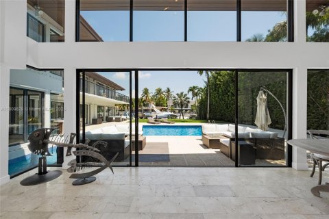 Casa en alquiler en Key Biscayne, Florida, 5 dormitorios, 496.19 m2 № 1958103 - foto 10