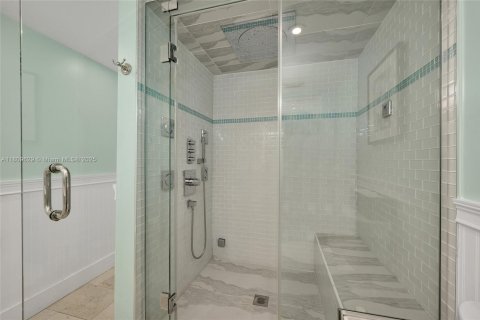 Casa en alquiler en Key Biscayne, Florida, 5 dormitorios, 496.19 m2 № 1958103 - foto 16