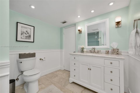 Casa en alquiler en Key Biscayne, Florida, 5 dormitorios, 496.19 m2 № 1958103 - foto 15