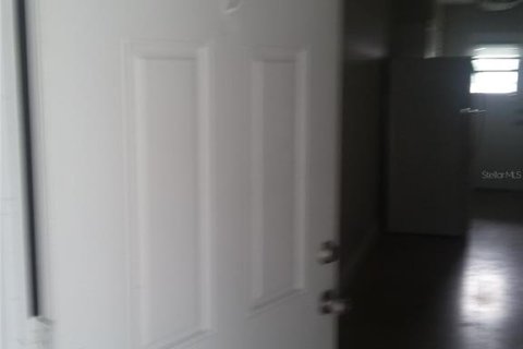 Apartamento en alquiler en Titusville, Florida, 2 dormitorios, 65.96 m2 № 2105213 - foto 2