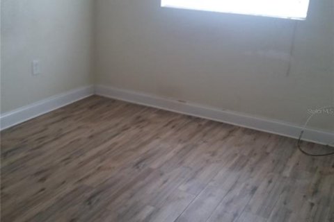 Apartamento en alquiler en Titusville, Florida, 2 dormitorios, 65.96 m2 № 2105213 - foto 6