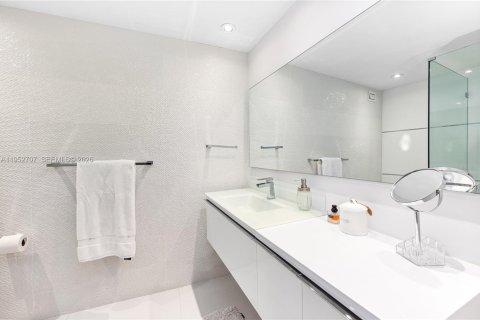 Купить кондоминиум в Майами-Бич, Флорида 1 спальня, 144.93м2, № 2054604 - фото 25