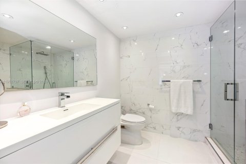 Купить кондоминиум в Майами-Бич, Флорида 1 спальня, 144.93м2, № 2054604 - фото 24