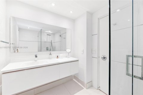 Купить кондоминиум в Майами-Бич, Флорида 1 спальня, 144.93м2, № 2054604 - фото 21