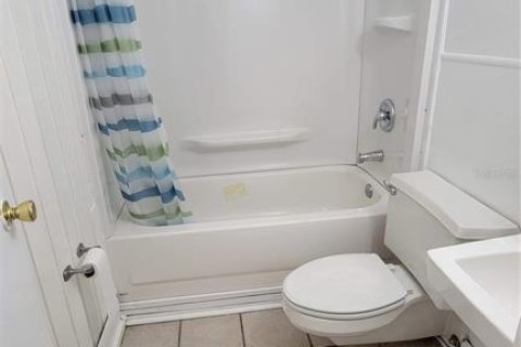 Dúplex en venta en Clermont, Florida, 2 dormitorios, 46.45 m2 № 1817403 - foto 11