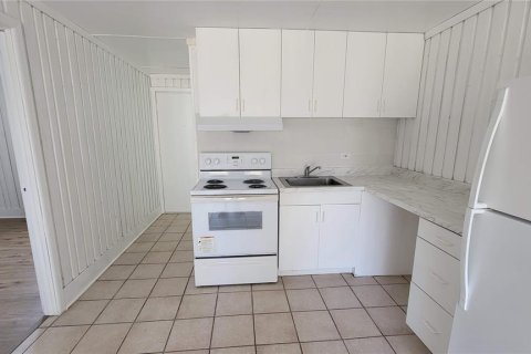 Dúplex en venta en Clermont, Florida, 2 dormitorios, 46.45 m2 № 1817403 - foto 4