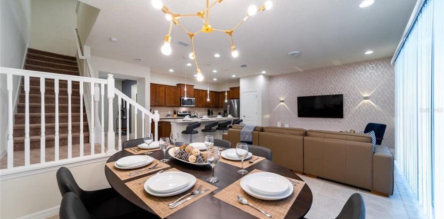 Touwnhouse à Kissimmee, Floride 5 chambres, 210.24 m2 № 1838222