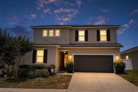 Casa en Davenport, Florida 3 dormitorios, 247.58 m2 № 2212814