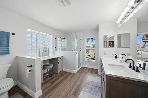 Villa ou maison à vendre à Port Charlotte, Floride: 5 chambres, 274.15 m2 № 2351857 - photo 26