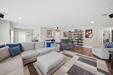 Villa ou maison à vendre à Port Charlotte, Floride: 5 chambres, 274.15 m2 № 2351857 - photo 6