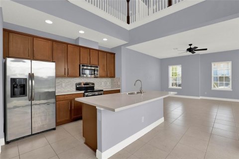Touwnhouse à vendre à Orlando, Floride: 3 chambres, 177.07 m2 № 2387348 - photo 13
