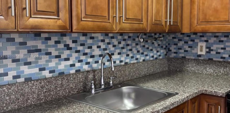 Condo à Miami, Floride, 2 chambres № 1844064