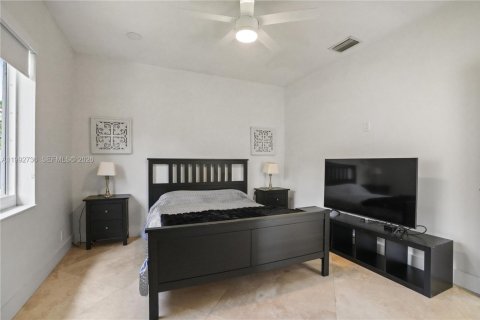 Casa en alquiler en Weston, Florida, 4 dormitorios, 294.87 m2 № 2056735 - foto 26