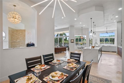 Casa en alquiler en Weston, Florida, 4 dormitorios, 294.87 m2 № 2056735 - foto 14