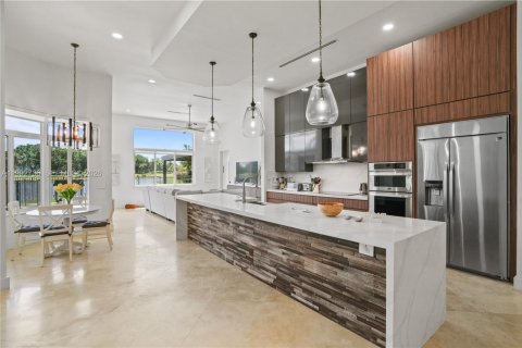 Casa en alquiler en Weston, Florida, 4 dormitorios, 294.87 m2 № 2056735 - foto 8