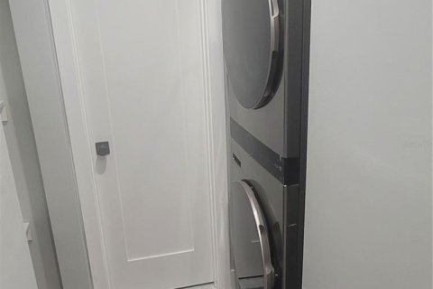 Townhouse in Orlando, Florida 2 bedrooms, 86.77 sq.m. № 2218096 - photo 8