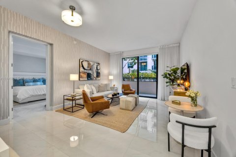 Condo in Coral Gables, Florida, 2 bedrooms  № 1944141 - photo 3