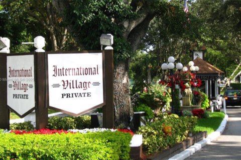 Condo in Lauderhill, Florida, 1 bedroom  № 1772671 - photo 20