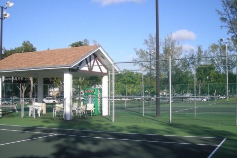 Condo in Lauderhill, Florida, 1 bedroom  № 1772671 - photo 25