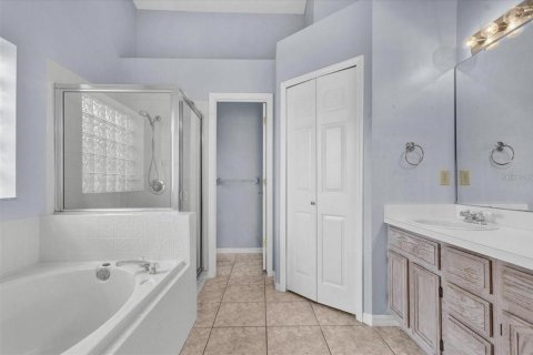 Villa ou maison à louer à Orlando, Floride: 4 chambres, 177.44 m2 № 2413547 - photo 20