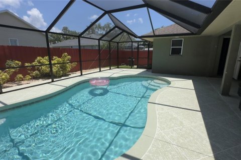 Villa ou maison à louer à Sarasota, Floride: 3 chambres, 153.1 m2 № 1721319 - photo 2