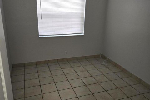Townhouse in Davie, Florida 3 bedrooms, 119.84 sq.m. № 2175619 - photo 7