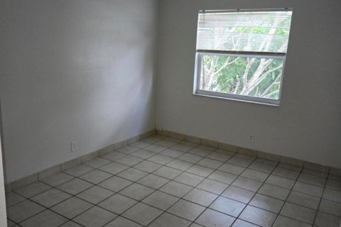 Townhouse in Davie, Florida 3 bedrooms, 119.84 sq.m. № 2175619 - photo 8