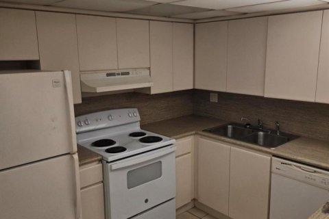Townhouse in Davie, Florida 3 bedrooms, 119.84 sq.m. № 2175619 - photo 3